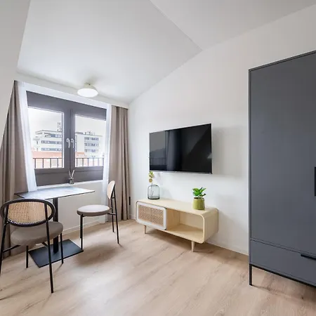 Limehome Elsenhansstr Apartamento *