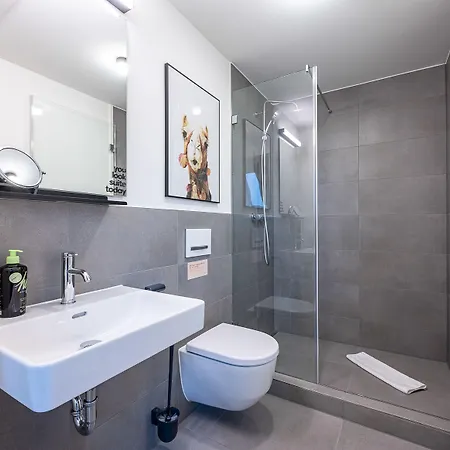 Limehome Elsenhansstr Stuttgart