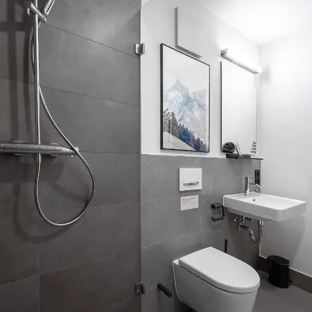 Limehome Elsenhansstr Apartman *